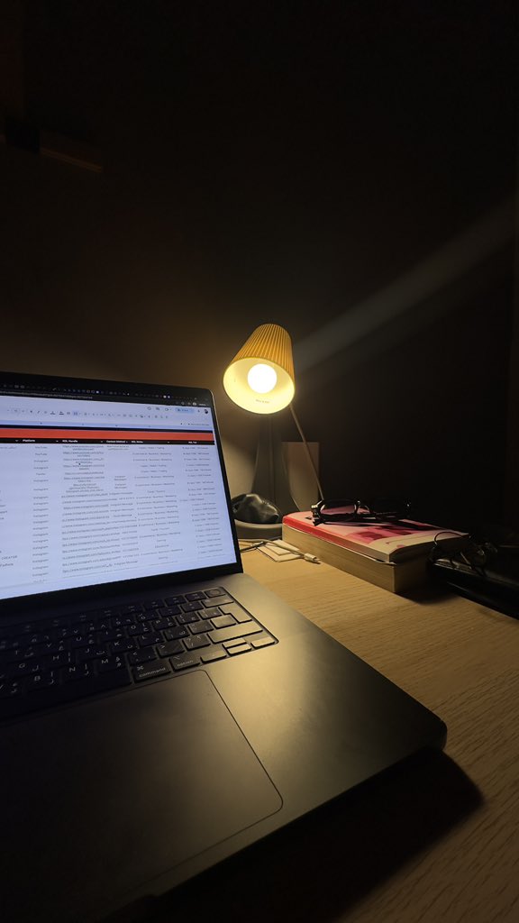 oussamafits's tweet photo. One Screen is all what you need ✨ https://t.co/I7oZUxan3J