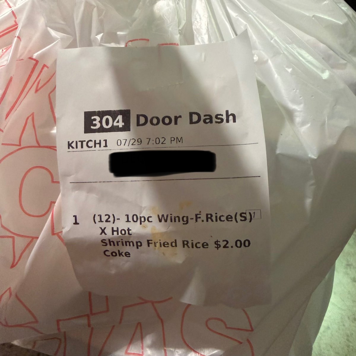 ASAP_Alliee's tweet photo. @DoorDash count your freaking days.
I paid HELLA money for TWO MEALS. CLEARLY the system at the store messed something up when printing out the receipt . HOW YOU GONNA DENY GIVING ME MY MONEY BACK???!!! https://t.co/dT1gsN7QWc