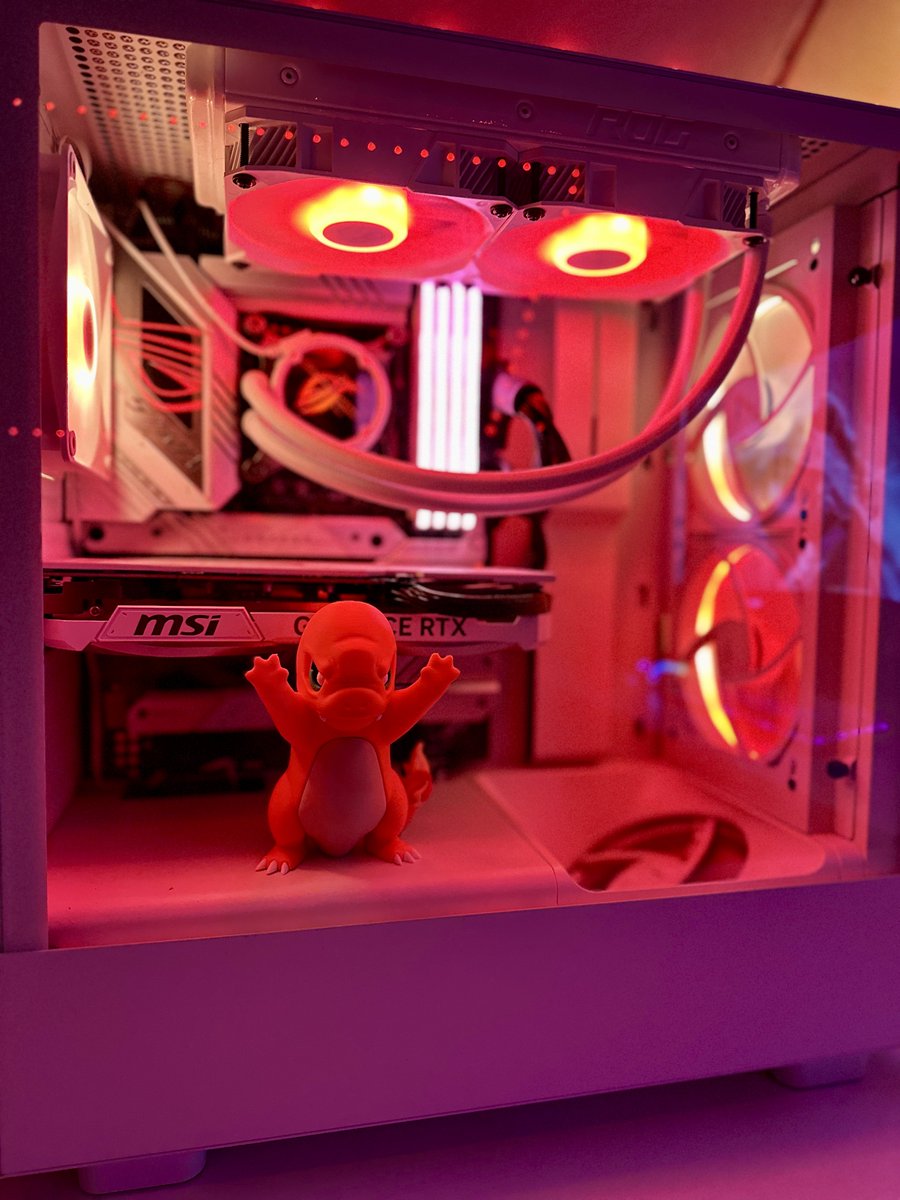 cheyrassic's tweet photo. I have released my PC dragon and taken a new captive

he’s very angry about it https://t.co/USy53PXdTj