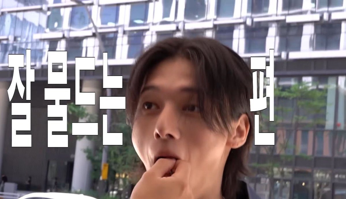woosanges's tweet photo. thank you woosan for giving me the vision of san’s thumb in wooyoung’s mouth. #PervertedAndProud https://t.co/J7gTNfCtAT