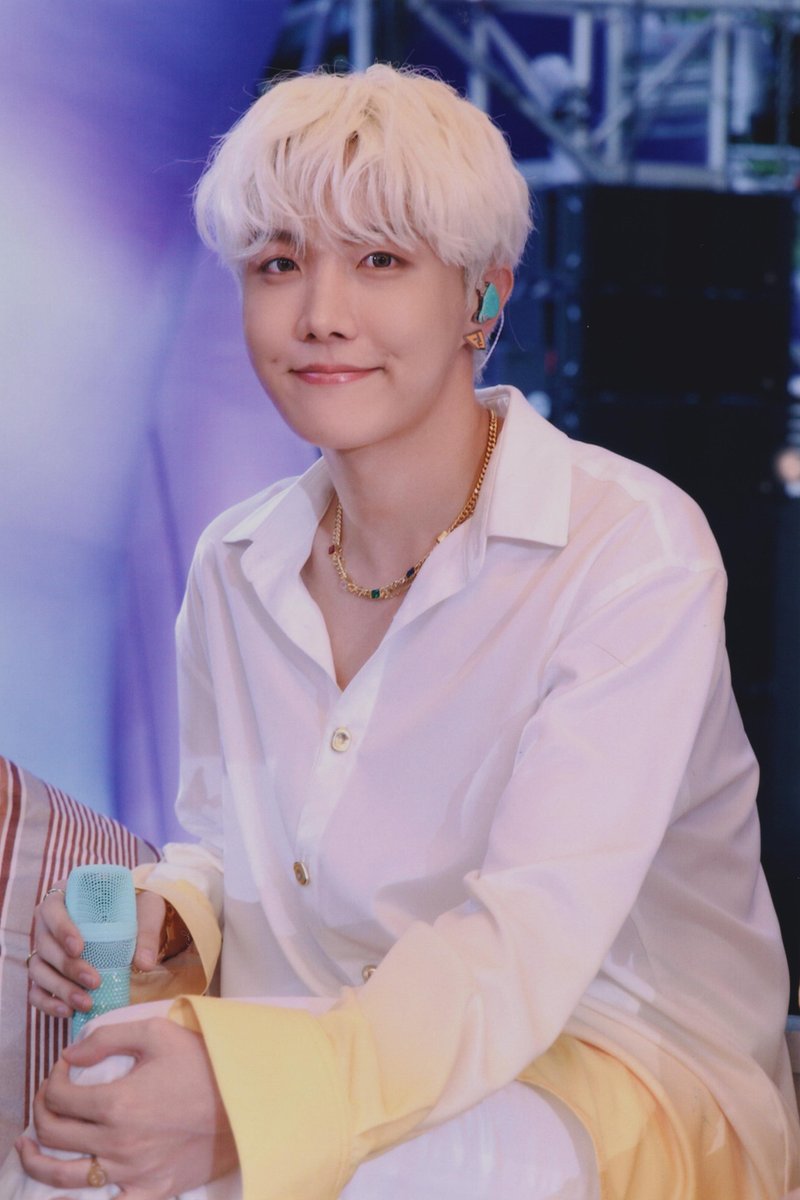 btsfancafe__twt's tweet photo. [scan] BTS SOWOOZOO (2021 Muster) - 4x6 Photo Set (1/2)

#BTS #방탄소년단 #SOWOOZOO https://t.co/Zk7j1sX5xX
