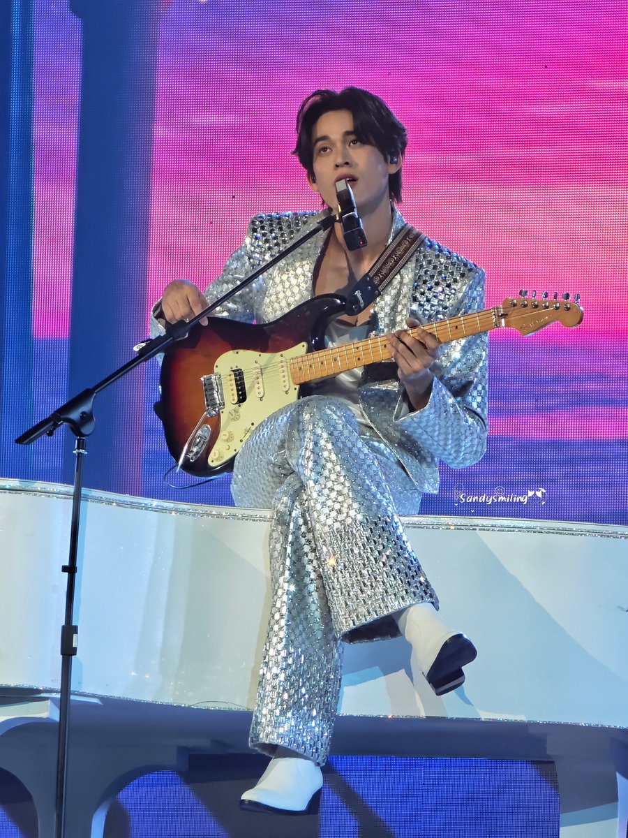 sandyysmiling's tweet photo. Gawin~
#JossGawinConcert https://t.co/ss7p5gmehY