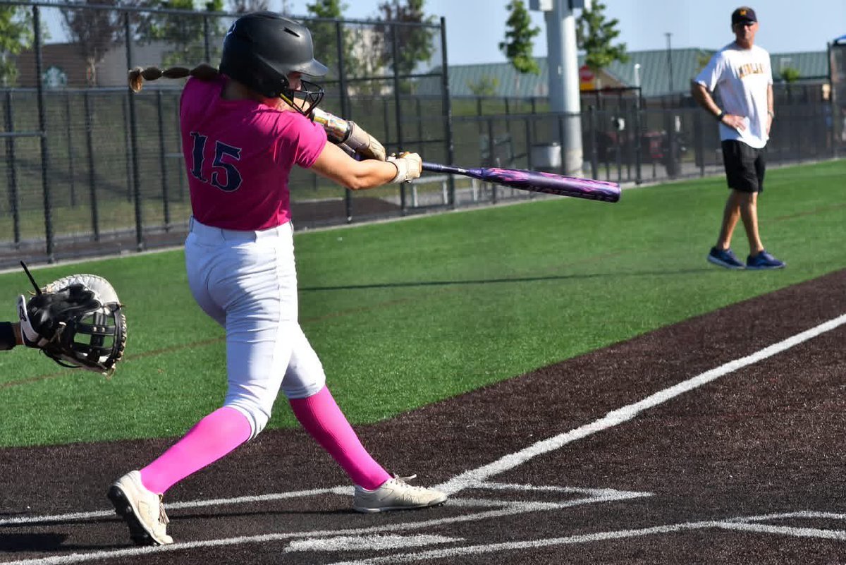 KateSutton2029's tweet photo. What a great season with some great teammates, finishing with a record of 46-16-3. I am sad for it to end and I’ll miss these girls but I wish everybody the best next season. 
STATS: 147 PA | .420 AVG | 1.247 OPS | 55 H | 7 HR | 42 RBI | 69 R | 22 SB | 
FZW UP NEXT 💜🖤💜 https://t.co/AUS2gumbgt