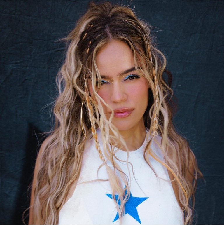 PopCrave's tweet photo. KAROL G has changed her profile picture on Instagram. https://t.co/TtWZcc08G6