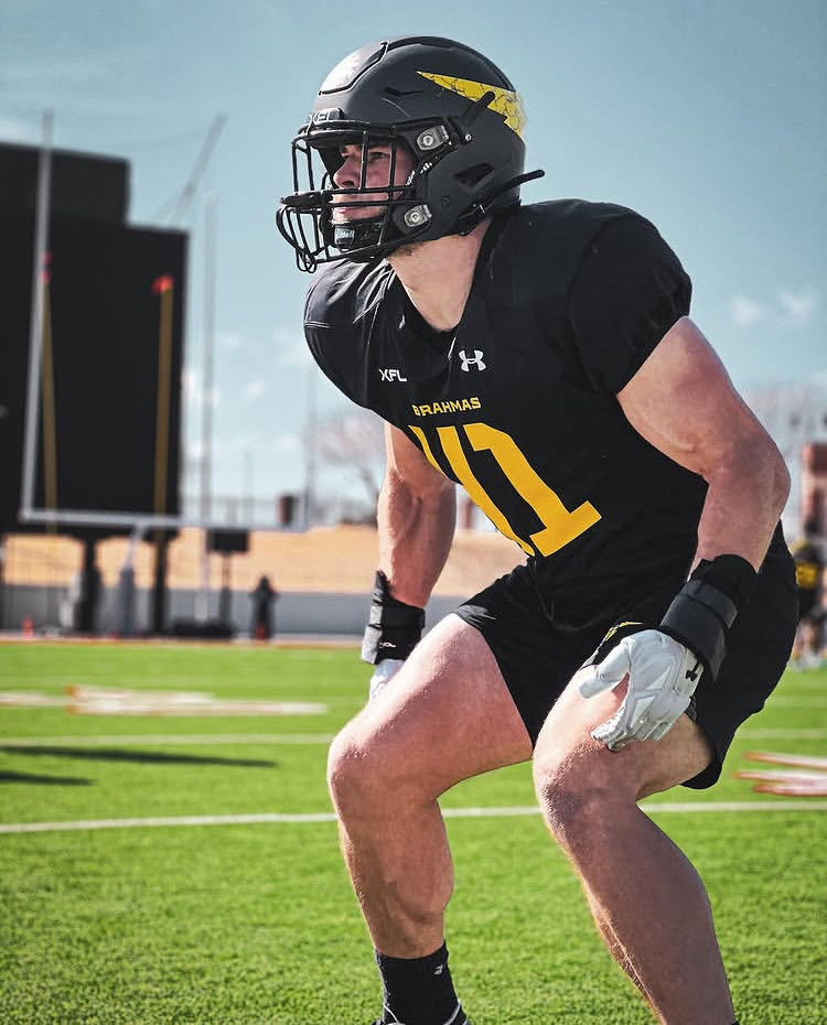 guttaruG3's tweet photo. 🚨Spring Football to CFL Series.
Joel Dublanko
• San Antonio Brahmas (2023)(XFL)
• Philadelphia Stars (2023)(USFL)
• 1st overall pick in (2024) Canadian Football League Draft.
#XFL
#CFL
#USFL https://t.co/d64prgH97G