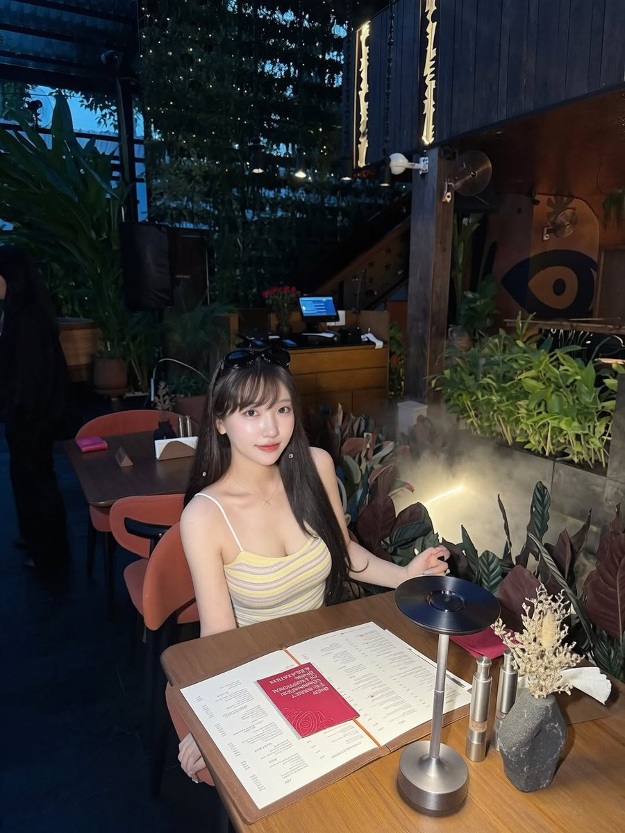 ye_eunson's tweet photo. I have a great time in Bali https://t.co/C2tHqH2sSS