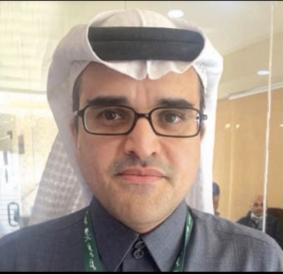 Almq2023's tweet photo. يا خالد الغامدي يفدونك العاذلين
أهل القلوب المريضه ناكرين الجميل 

انشهد انك حفيد اللابه الصاملين
من غامد امطوعين الصعب والمستحيل

ضرغام الحجوري https://t.co/zsdNmfTBgO