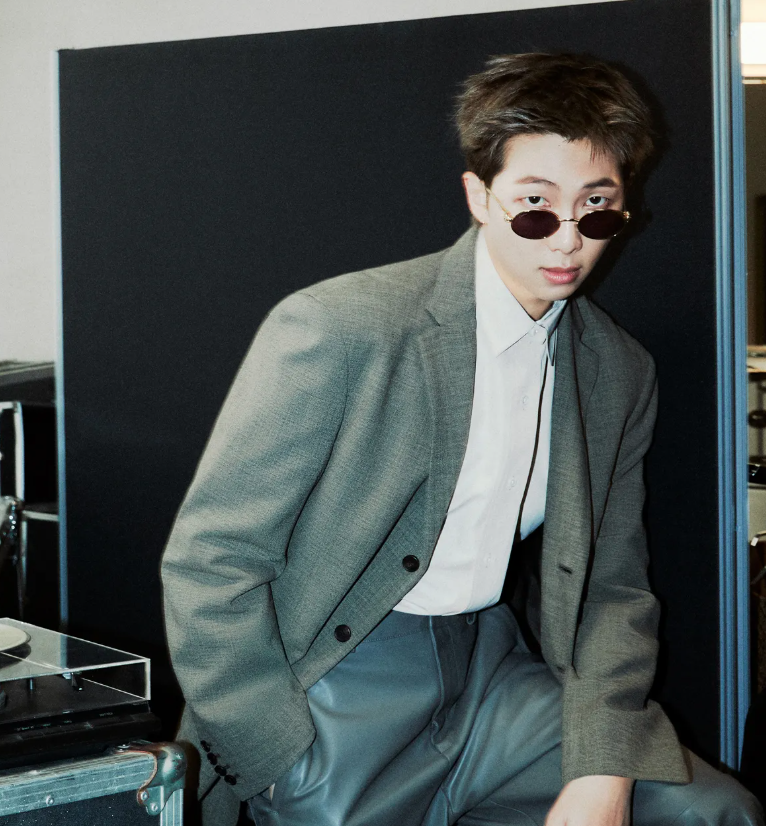 TheePopCore's tweet photo. Leader RM on GRAMMYs, 2021:

— "So please don’t forget that, whether we get the Grammys or not, we already got what we wanted, and we got you (ARMYs), so that means we got everything.” https://t.co/PlfO33KJwa