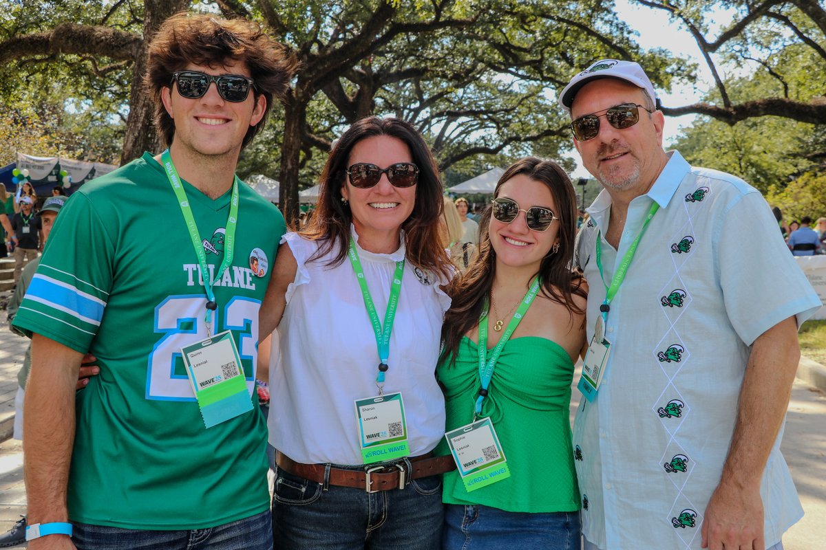 tulanealumni's tweet photo. Never Too Early 

There's a helluva weekend coming our way in November, and we're already thinking about what's in store for everyone. Follow the link below and bookmark the page. This way, you don't miss any important details about WAVE ’26 Weekend.

📰: https://t.co/QHTG6VihvN https://t.co/R7icUnRELb