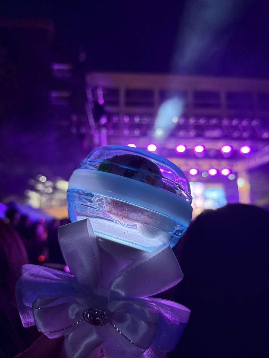 yeriling_10's tweet photo. 이창섭컴백소식(?기념 올려보는 트친소-!
오프자주거는 10멜이랑 친해져요🥹🥹
편하게 다가와주세용 안물어용,,헤헤

흔적남겨주시면 끌리는분 찾아갈께요!
🩷-f  RT-dm
#이창섭 #비투비 #멜로디트친소 #짱친트친소 https://t.co/jWMo26kn6c