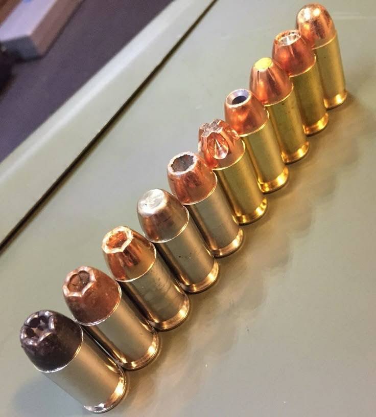 Glockpartsacces's tweet photo. Glock 9mm magazines taken today 07/26/29 at the range $150 each https://t.co/qbFzDAzgt3