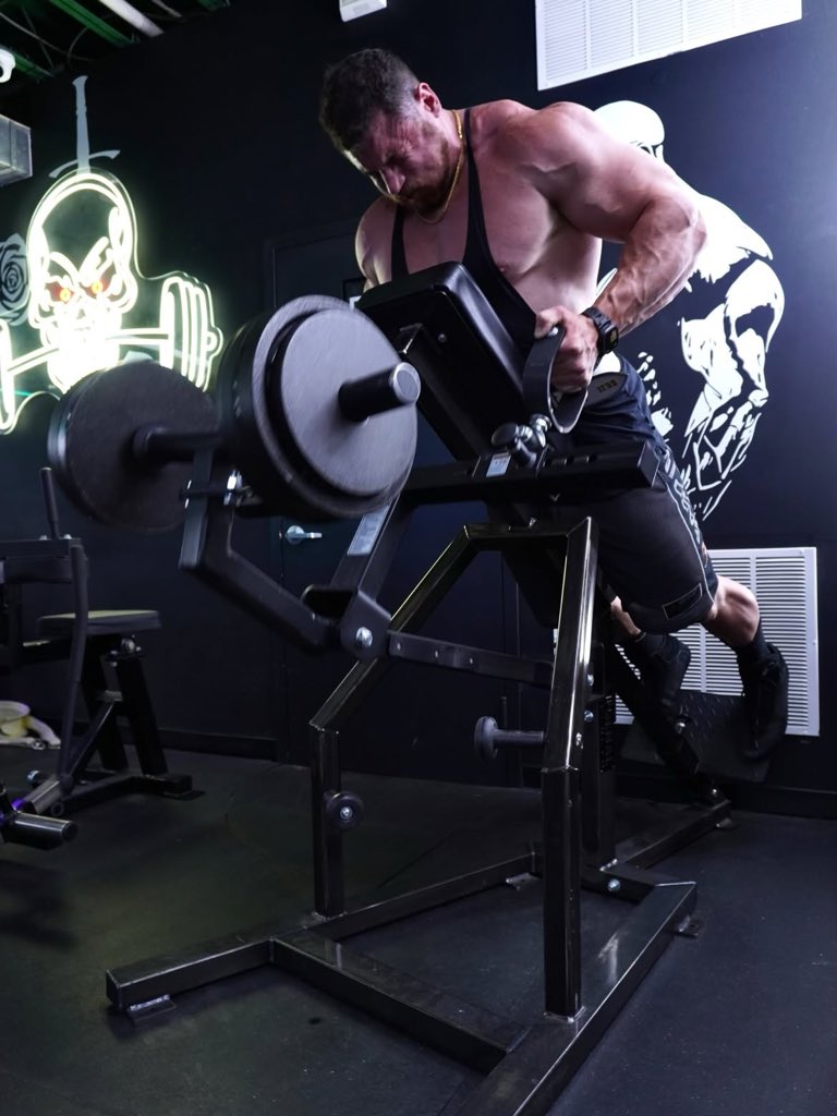 Johnsmithtdbv's tweet photo. The humbler. Just another back day
#explorepage #fitness #bodybuilding #workout #gym
Dm for 1-1 coaching
#explorepage #page #bodybuilding #fitness #gym #hardcore
Link up on telegram
https://t.co/4IKuhqzfSA https://t.co/l2MtUMcEsB