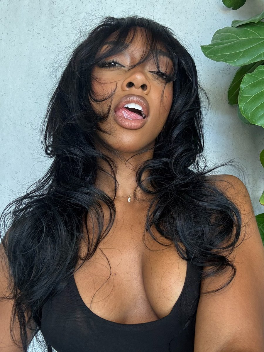 ReignAndRuin's tweet photo. Got my hair done 🕷️ https://t.co/ORJiZ7u5aL