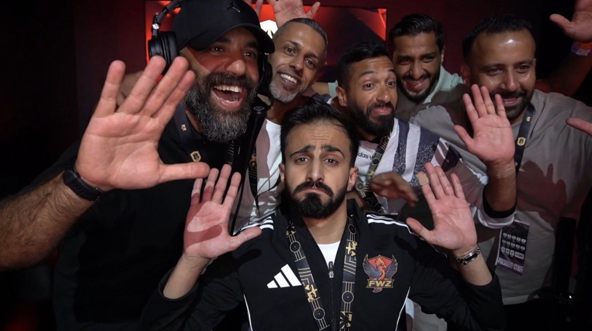 Luluiikw's tweet photo. الكويتي مايعرف الصعب 🇰🇼
تستاهلون الفوز وان شاءالله الكاس كووويتي بيضتوا وجيهنا ما قصرتوا💙💙💙 https://t.co/SbZ7heF9CD
