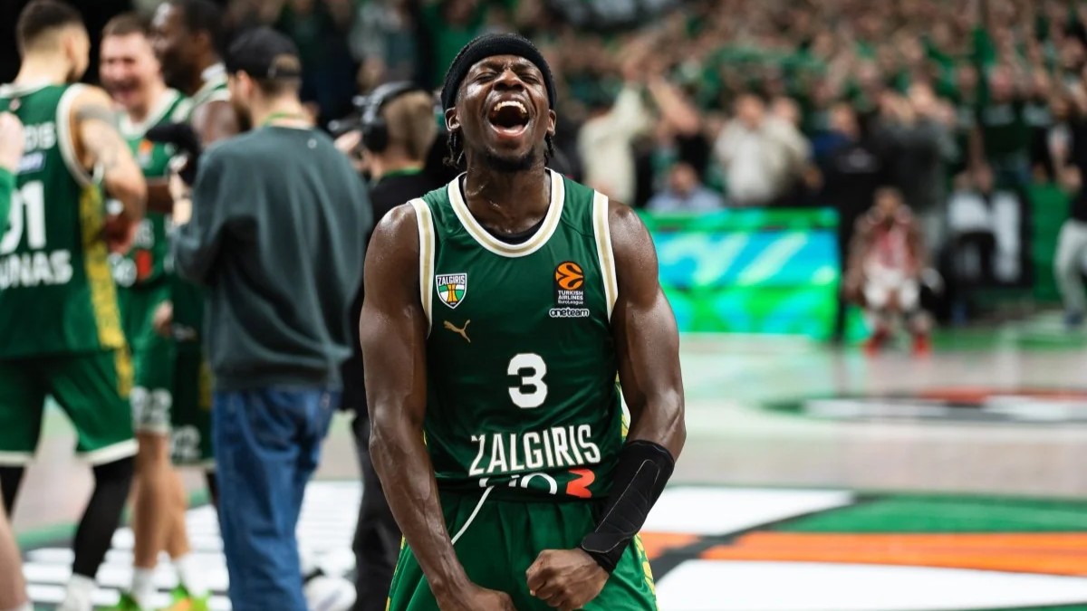 AlessandroMagg4's tweet photo. 🤔 THE CRAZY DAYS IN LYON-VILLERUBANNE
- ASVEL had a 4 million euro contract with Sylvain Francisco.
- ASVEL has a 1.8 million euro contract with Joel Bolomboy.
 - ASVEL has a contract with Armoni Brooks worth 2.4 million euros per season.
- ASVEL has a contract with Daniel Theis worth 1.5 million euros.
- In addition to Francisco—for whom the French club will receive 1 million euros from Panathinaikos—a few other players might also change teams.

Amid all this, Barcelona has also received a buyout for Moses Wright, who never played in Blaugrana.
It seems to me that all of this is absurd and unfair. It warrants reflection.