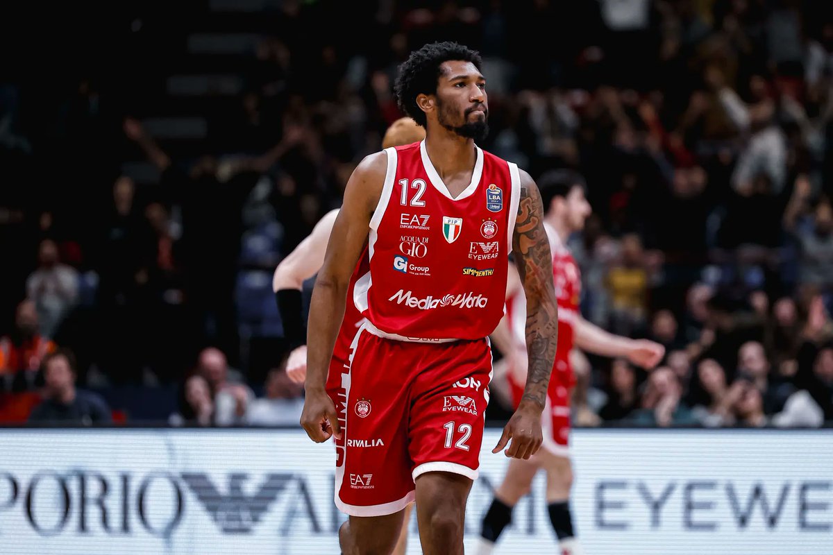 AlessandroMagg4's tweet photo. 🤔 THE CRAZY DAYS IN LYON-VILLERUBANNE
- ASVEL had a 4 million euro contract with Sylvain Francisco.
- ASVEL has a 1.8 million euro contract with Joel Bolomboy.
 - ASVEL has a contract with Armoni Brooks worth 2.4 million euros per season.
- ASVEL has a contract with Daniel Theis worth 1.5 million euros.
- In addition to Francisco—for whom the French club will receive 1 million euros from Panathinaikos—a few other players might also change teams.

Amid all this, Barcelona has also received a buyout for Moses Wright, who never played in Blaugrana.
It seems to me that all of this is absurd and unfair. It warrants reflection.