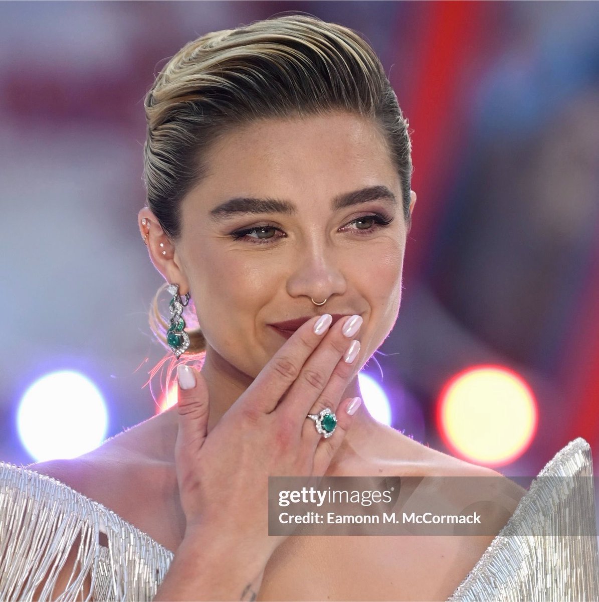 HAWKWID0W's tweet photo. just started sobbing she’s so precious https://t.co/5mYXK67StB
