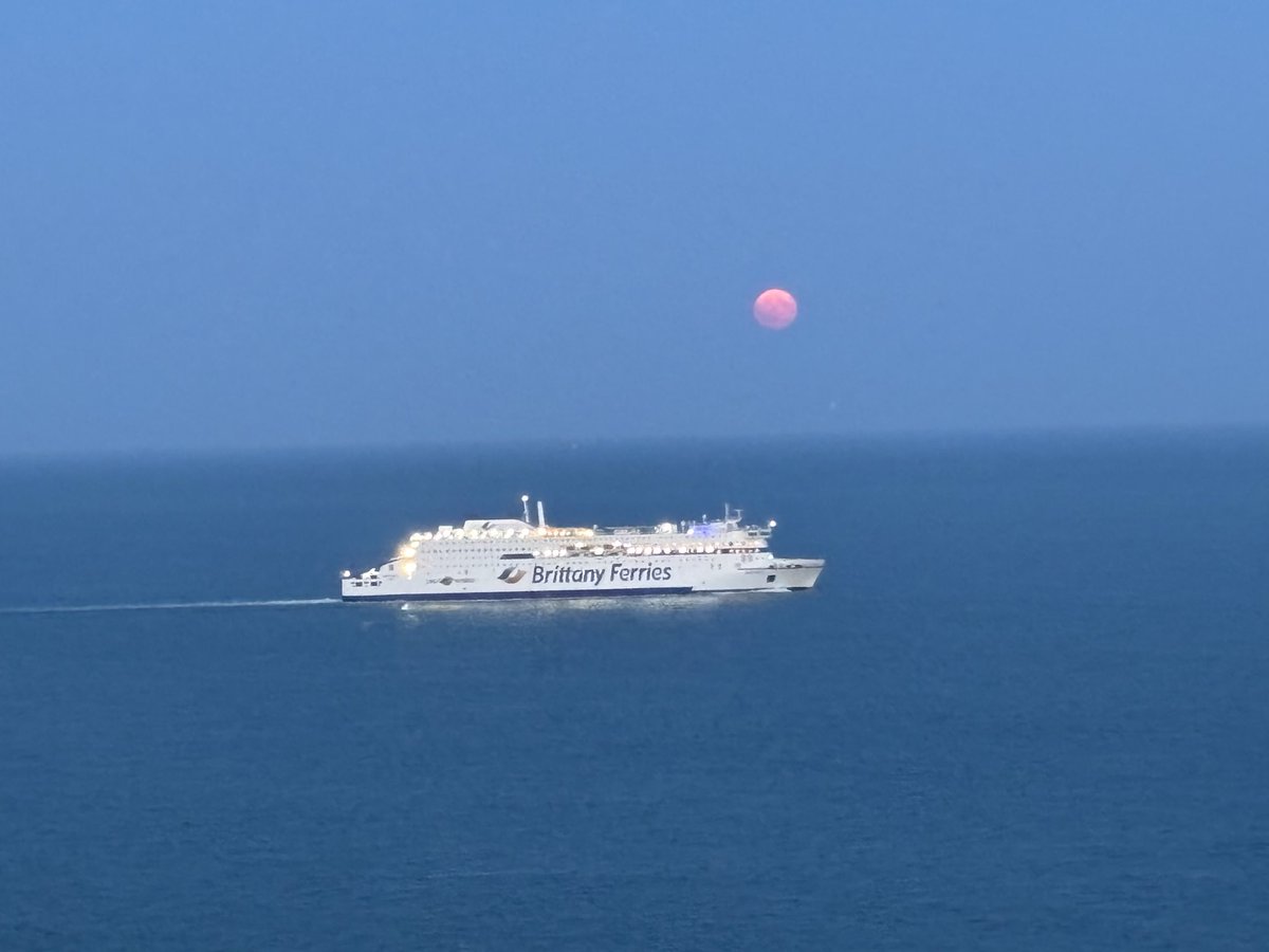 Cooper1989Jake's tweet photo. @BrittanyFerries with the Buck moon https://t.co/gPVCpir5FG