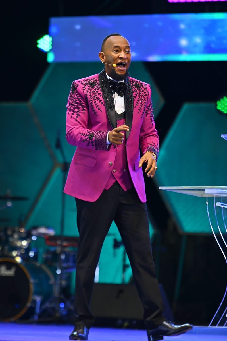 ItsAlisonChris's tweet photo. I am HERE to make Jerusalem the praise of all the earth, week in, week out, I am here, we are here!
#ProphetElvisMbonye https://t.co/DMURGmZ3iz