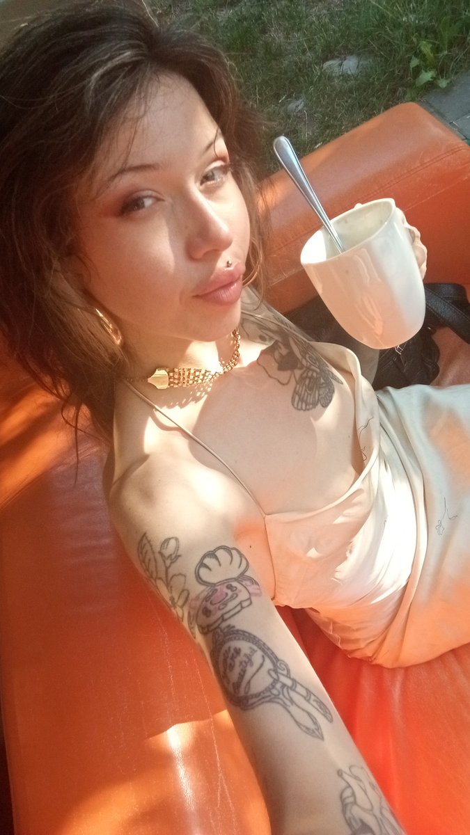 fedoramorelli's tweet photo. Das Kaffee, die Beschäftigung, das Kaffee, die Beschäftigung...🔥🔥🔥 https://t.co/95TMgM8Vd0