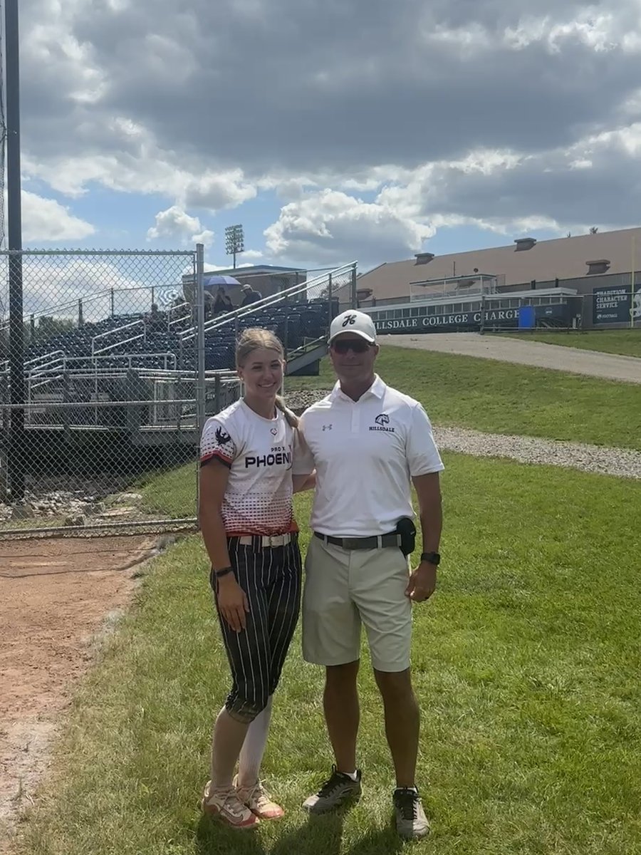 KShockley10's tweet photo. Thank you Hillsdale Softball for an incredible Camp today. So many drills were involved, many I can use in my future game. The college players were so welcoming and helpful the whole camp. So many reps were included the whole time. Thank you Coach Gross for a great experience. https://t.co/Xv0WyT2VCK