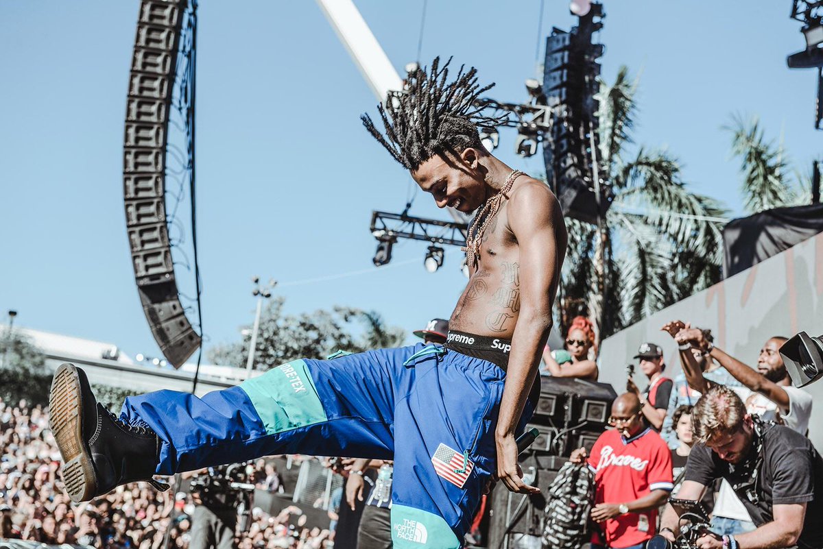 RollingLoud's tweet photo. 2016 - 2026 carti https://t.co/fmy0UXFycz