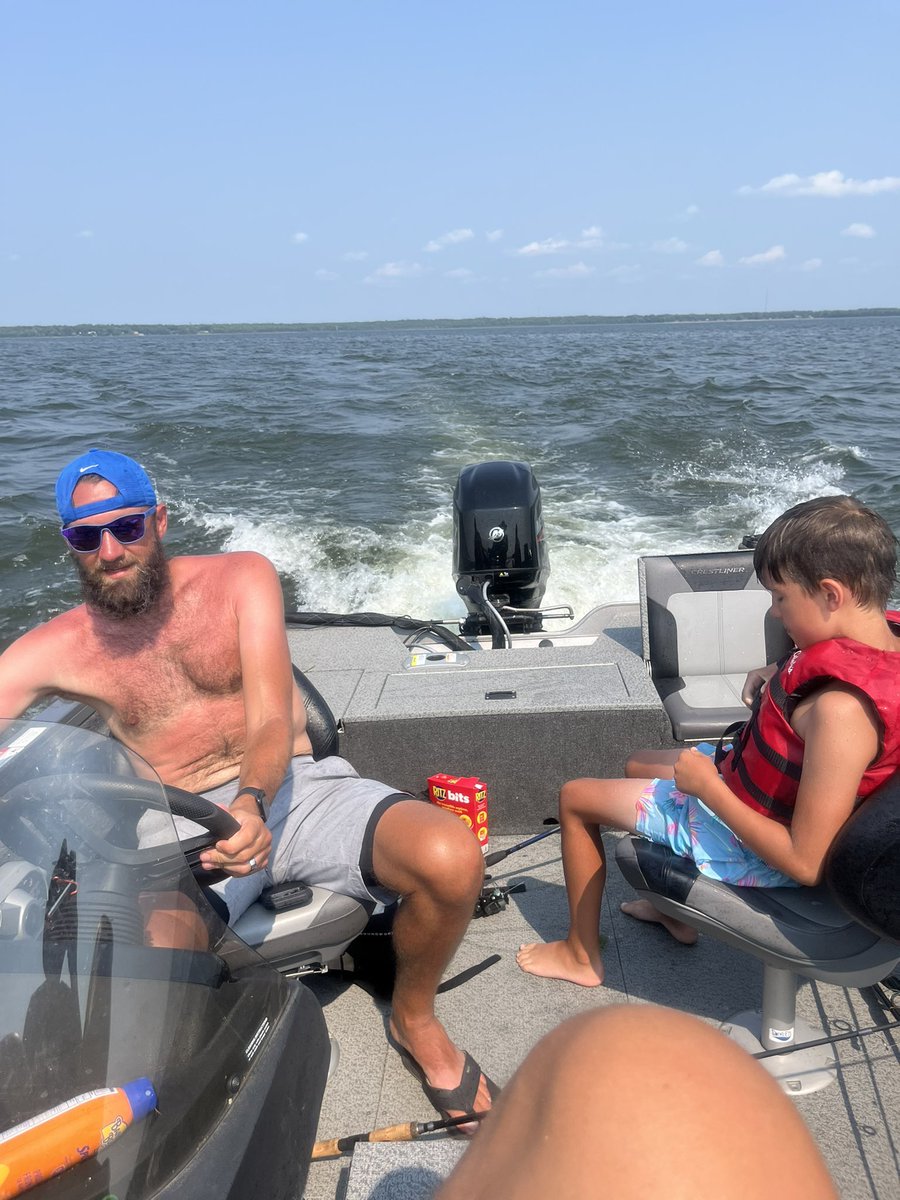 bigmattpaulsen's tweet photo. Hello Humpday??!! Early to rise for golf again! Sugar Lake golf course. Beautiful place great times! Now run streak day 3 straight years is complete! Time for a beer and some fishing! Good day all from The Pines Resort in Deer River Minnesota. #jkm #inspire #thisis61 #missbella https://t.co/Xb7SuDTc7I