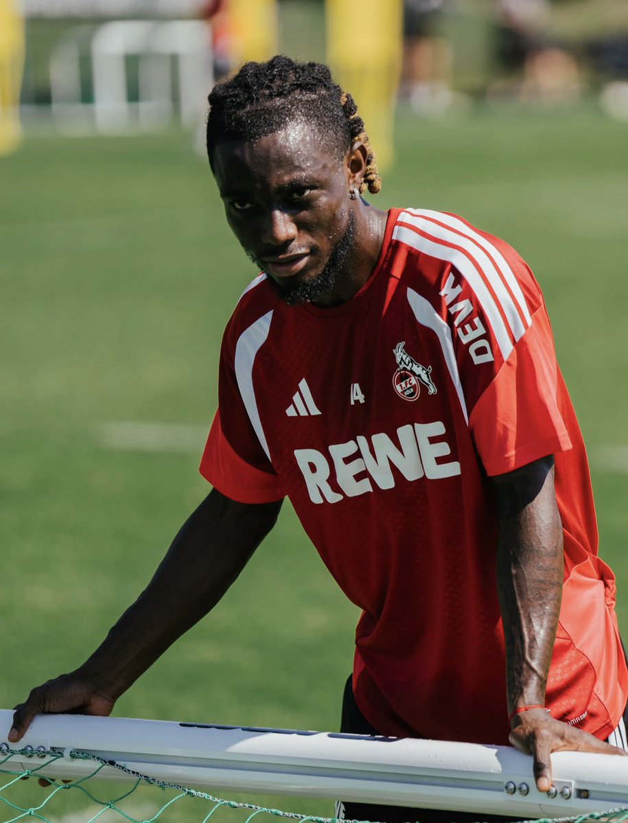 _owurakuampofo's tweet photo. First day at FC Köln for 🇬🇭 Gideon Mensah. https://t.co/brIbS4H4oZ