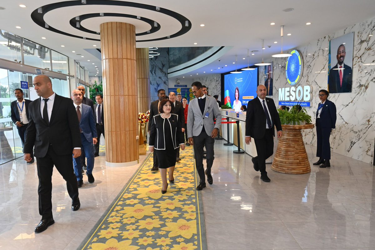 Speaker_Az's tweet photo. Əddis-Əbəbədə yerləşən "MESOB" dövlət xidməti mərkəzini ziyarət etdik. 

Visited the MESOB Service Centre in Addis Ababa and got acquainted with its work in delivering efficient, citizen-centred public services. 

Delighted to see the fruitful result of practical cooperation between Azerbaijan and Ethiopia through the implementation of the ASAN Service model.