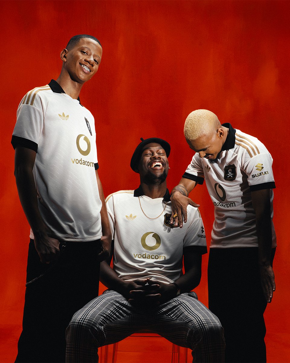 orlandopirates's tweet photo. Threaded in Gold✨

 A jersey written by generations, a tribute to where we come from, who we are, and where we are going. 

@orlandopirates 26/27 home and away jersey, available now 🔗 https://t.co/sIOguutmG9