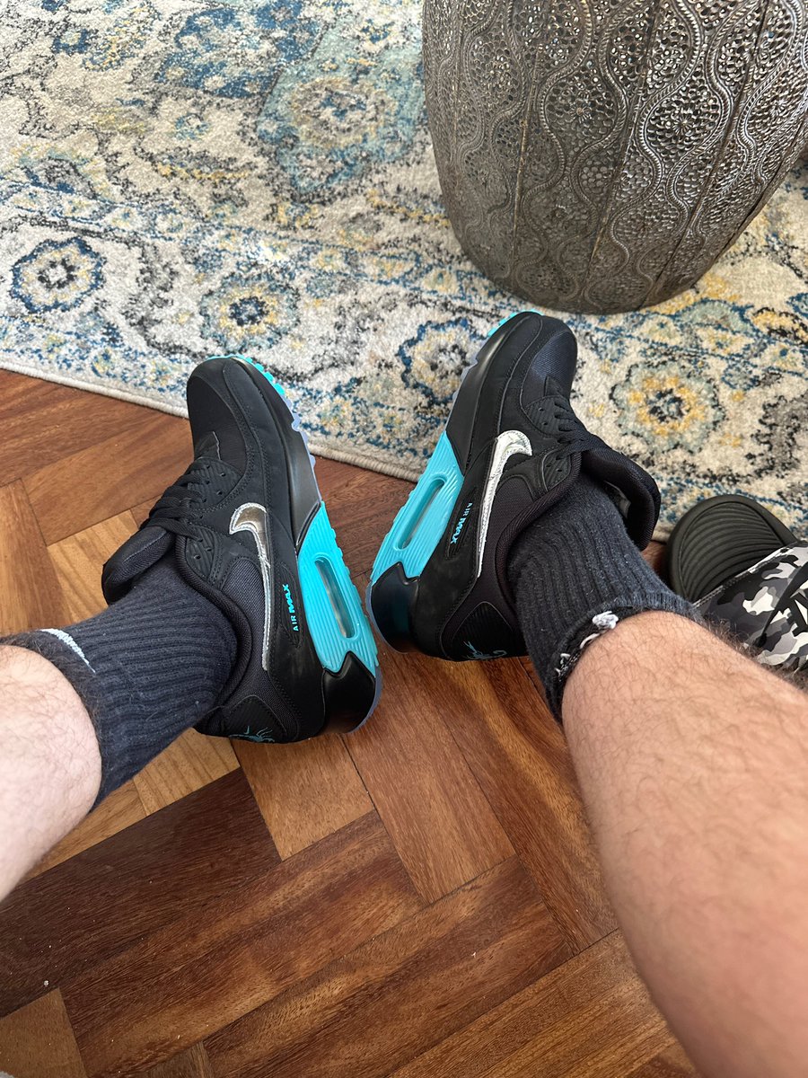 LevelUpRicky's tweet photo. This evening has been spent chilling in these and playing a bit of Tekken 8. #gamerlife #sneakerhead https://t.co/gnPZTLDTF0