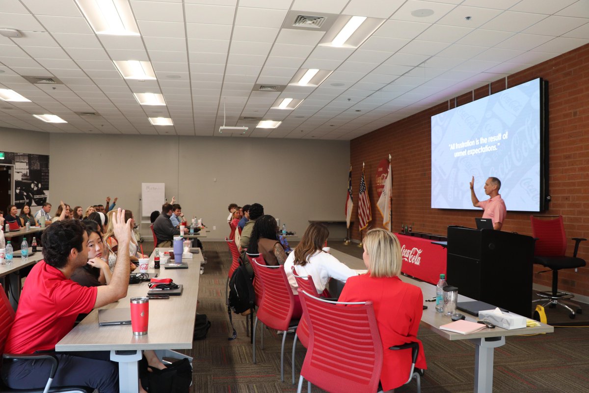CokeCCBCC's tweet photo. In honor of #NationalInternDay, we're celebrating our 2026 Applied Learning Interns!

Recently, our interns engaged in meaningful conversations with our Chairman and CEO Frank Harrison, President and COO Dave Katz, and other Company leaders, gaining valuable insights that will stay with them throughout their careers. 👍
