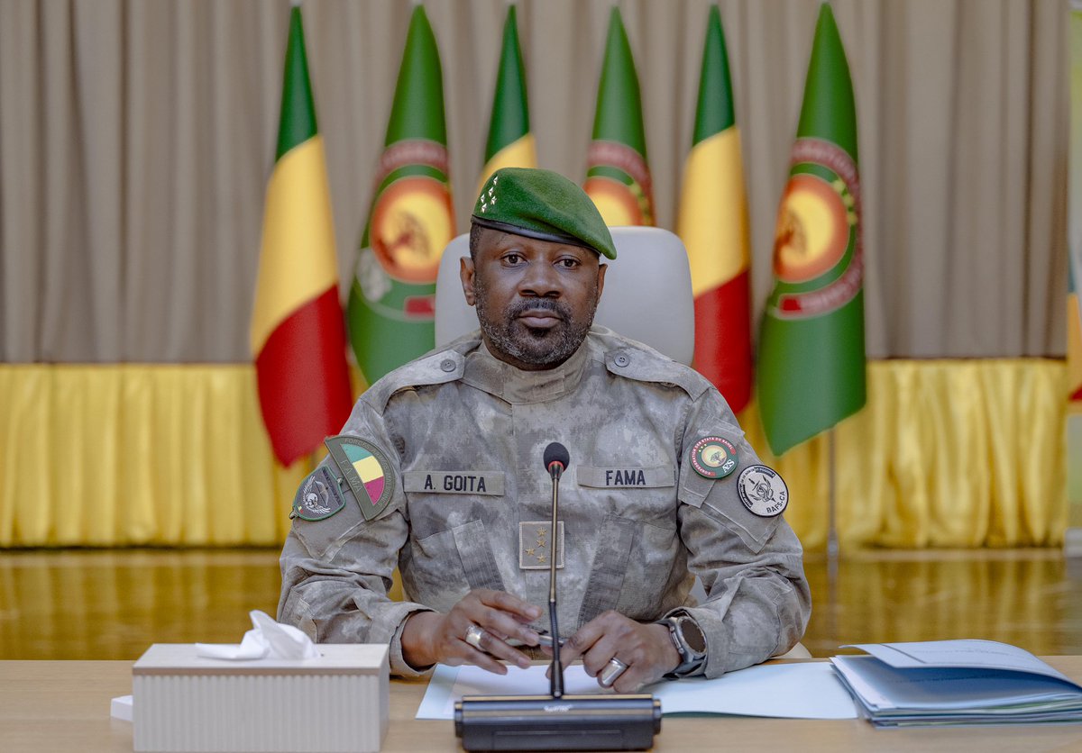 PresidenceMali's tweet photo. Le Conseil des Ministres s’est réuni en session ordinaire, le mercredi 29 juillet 2026, dans sa salle de délibérations au Palais de Koulouba, sous la présidence du Général d’Armée Assimi GOITA, Président de la Transition, Chef de l’Etat. https://t.co/a0hP9qNjF4