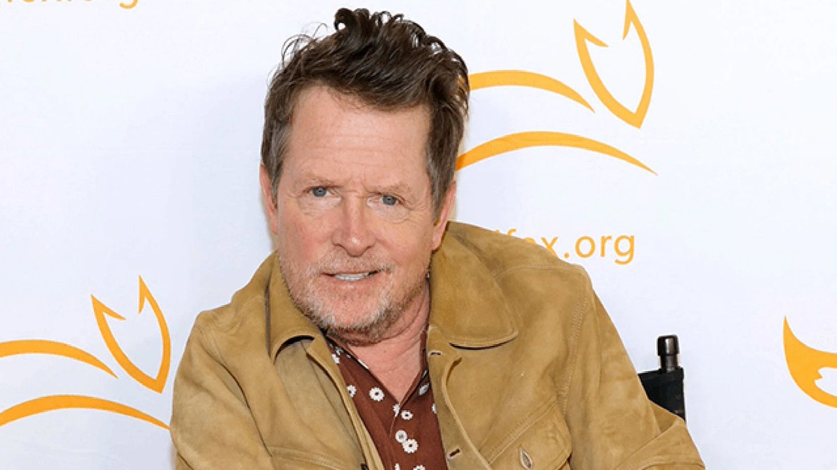 SuperChannel_12's tweet photo. Los Emmy reconocerán a Michael J. Fox por su labor humanitaria contra el Parkinson
https://t.co/mq0Kr7lAC6
#PremiosEmmy #Reconocimientos #MichaelJFox #Parkinson https://t.co/Z3wWupAleG