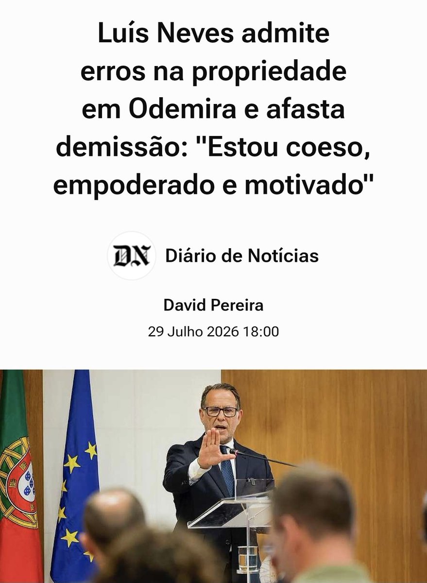 WA44AGH's tweet photo. O que mais me preocupa ñ é tanto o tempo, e o modo, em q Luís Neves ofereceu explicações ao País, para justificar o seu "emPODREdamento" e manutenção cm MAI, mas sim q isto é só a ponta do proverbial iceberg. Esta conferência de imprensa exalou o miasma de uma democracia putrida. https://t.co/yqaoRffIvX