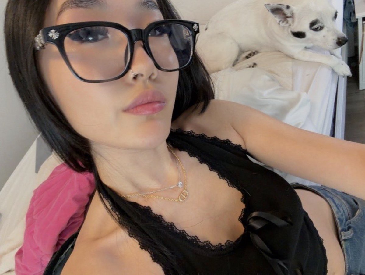 backuppnina's tweet photo. I just received hi hi 🌸 from Anonymous via Throne. Thank you! 🩷https://t.co/U9DP3GDPWr #Wishlist #Throne https://t.co/CNRRjKWMwp