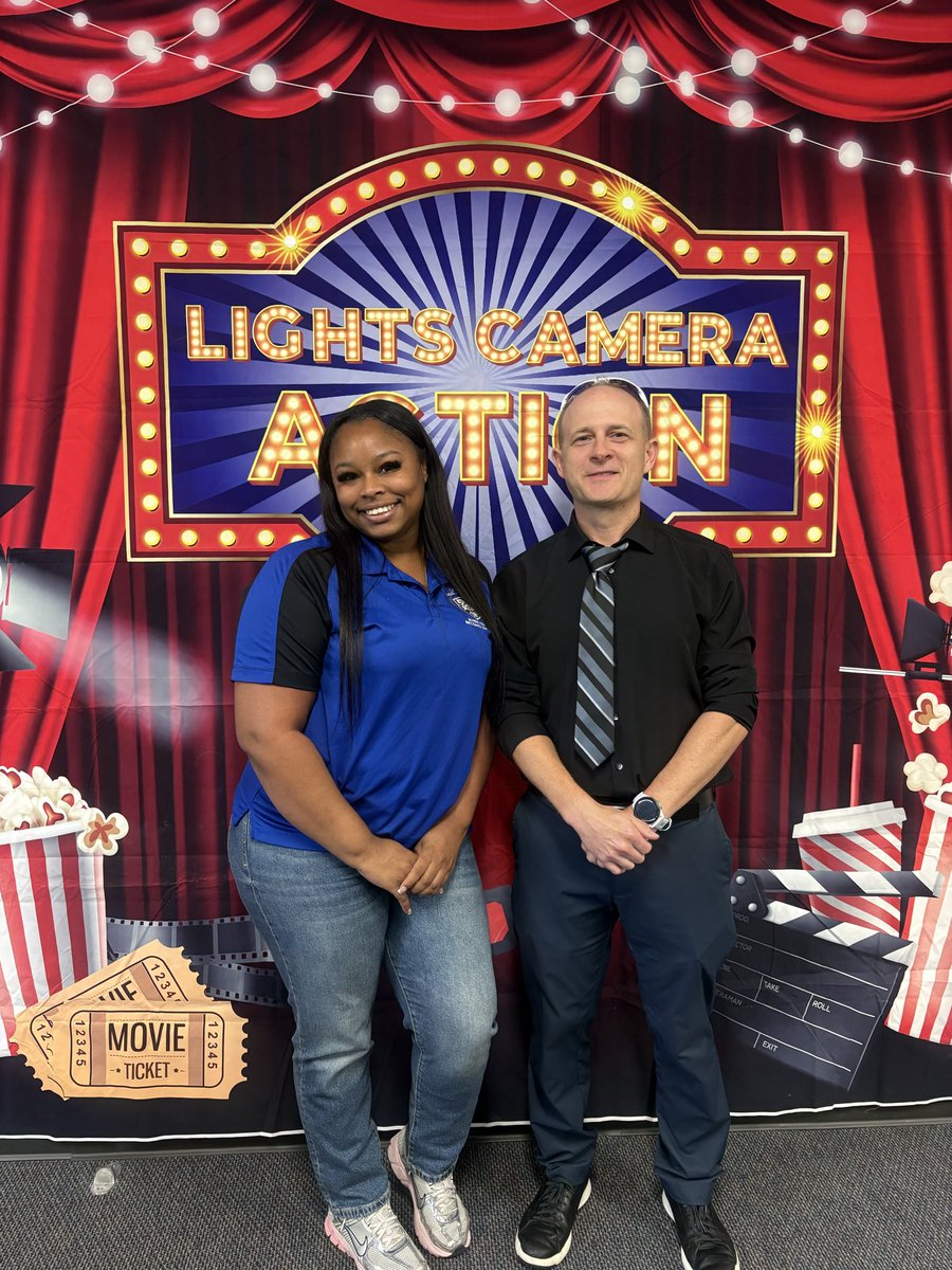 TamikaBartley's tweet photo. It’s a RAP full circle moment! Our Teacher Resident, Ms. Cormier, had Mr. Richardson as her 7th grade Math Teacher years ago & today she gets to learn from him as her Secondary Math Coordinator! @SheldonISD levels up consistently as #OneSheldon! https://t.co/u4yzZQRRqj