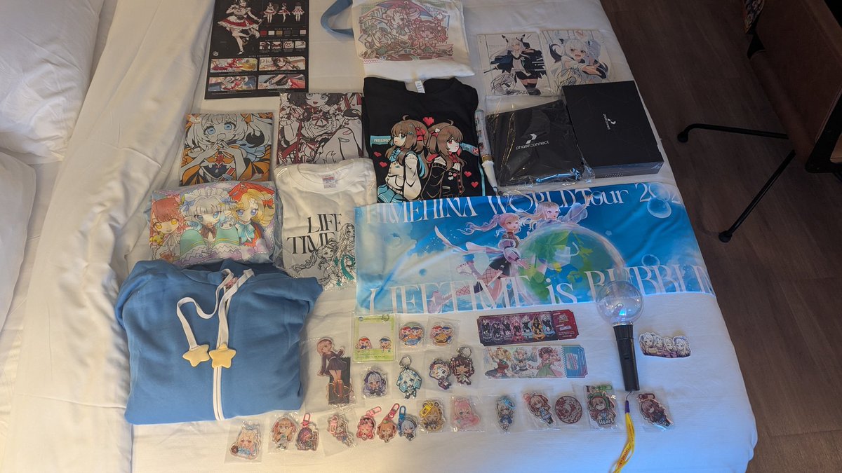 RockiestBalboa's tweet photo. #OffkaiGen5 merch haul probably the most I've spent on a single convention weekend so far lol https://t.co/XnHkJT1dbk