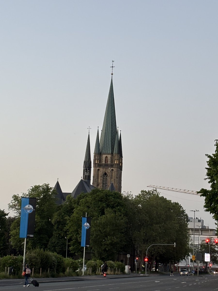 morty_13_'s tweet photo. Westentor, paderborn https://t.co/j7LeBpIegX
