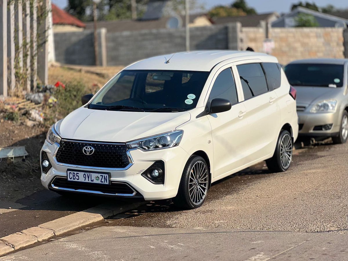 B_Mth3thwa's tweet photo. @RHAPOPO 🥵 https://t.co/MMWdosmwPo