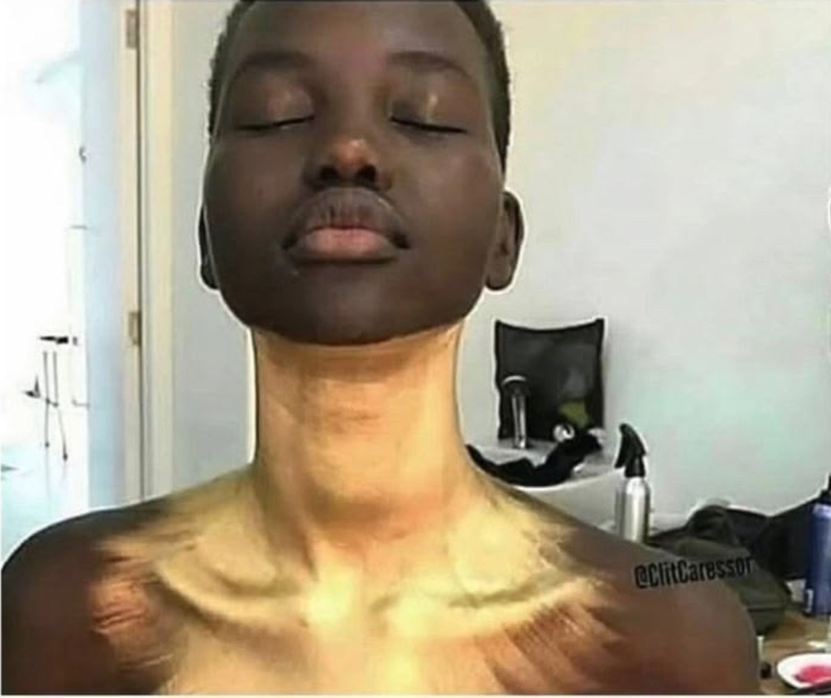 Hiashhah's tweet photo. The last time i ate whole bottle of doublemint gum at once and drank cold water https://t.co/kunciYIuld