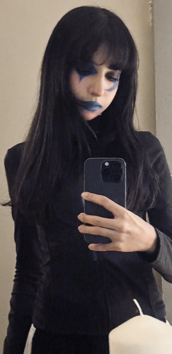 titaux_'s tweet photo. #FacePaint ! https://t.co/LmPmx14sJB