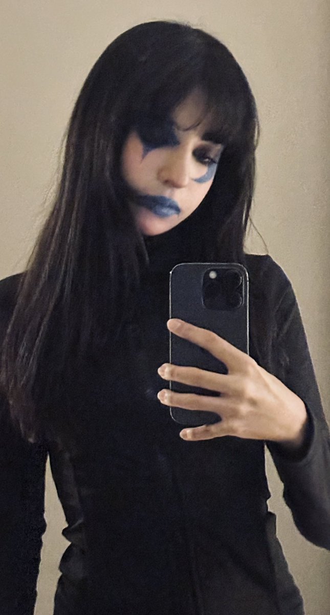 titaux_'s tweet photo. #FacePaint ! https://t.co/LmPmx14sJB