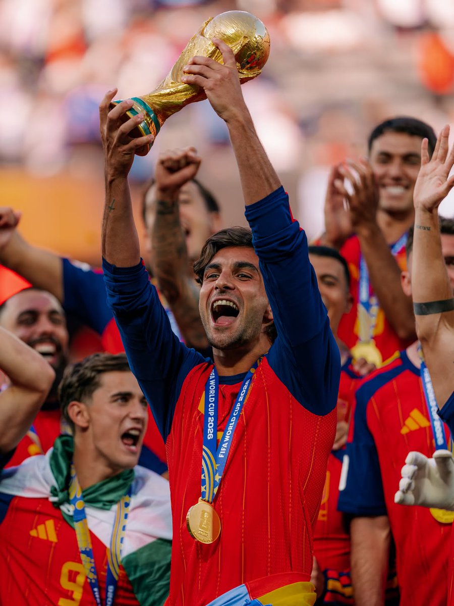 BarcaArchiveHQ's tweet photo. Ferran Torres
#FIFAWorldCup | #ARGESP https://t.co/sfhNyskImt