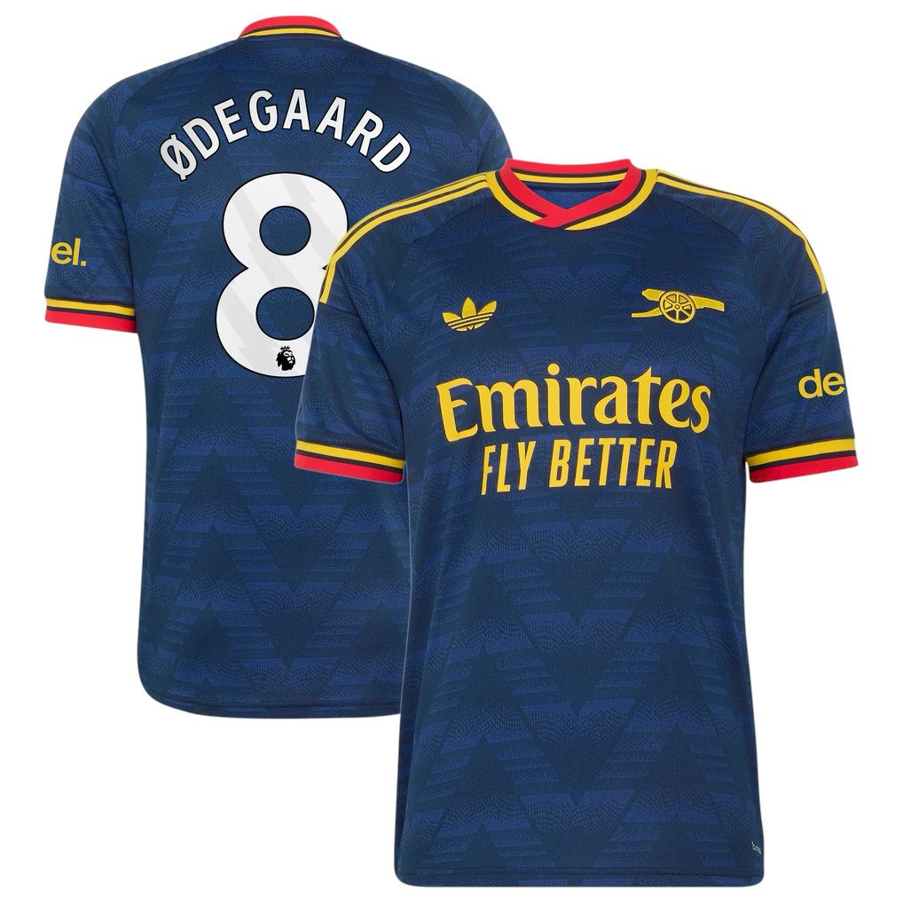 TigresJersey's tweet photo. Que buenos jerseys @adidasfootball los de visita para @Arsenal y @LFC este año.

Pero un CRIMEN TOTAL que la @premierleague no de la opción de utilizar dorsales en colores acorde del jersey.

El de Arsenal tendría que ser SI O SI en amarillo y el de Liverpool en rojo. @KitCrimes https://t.co/3wHjSp8XT5