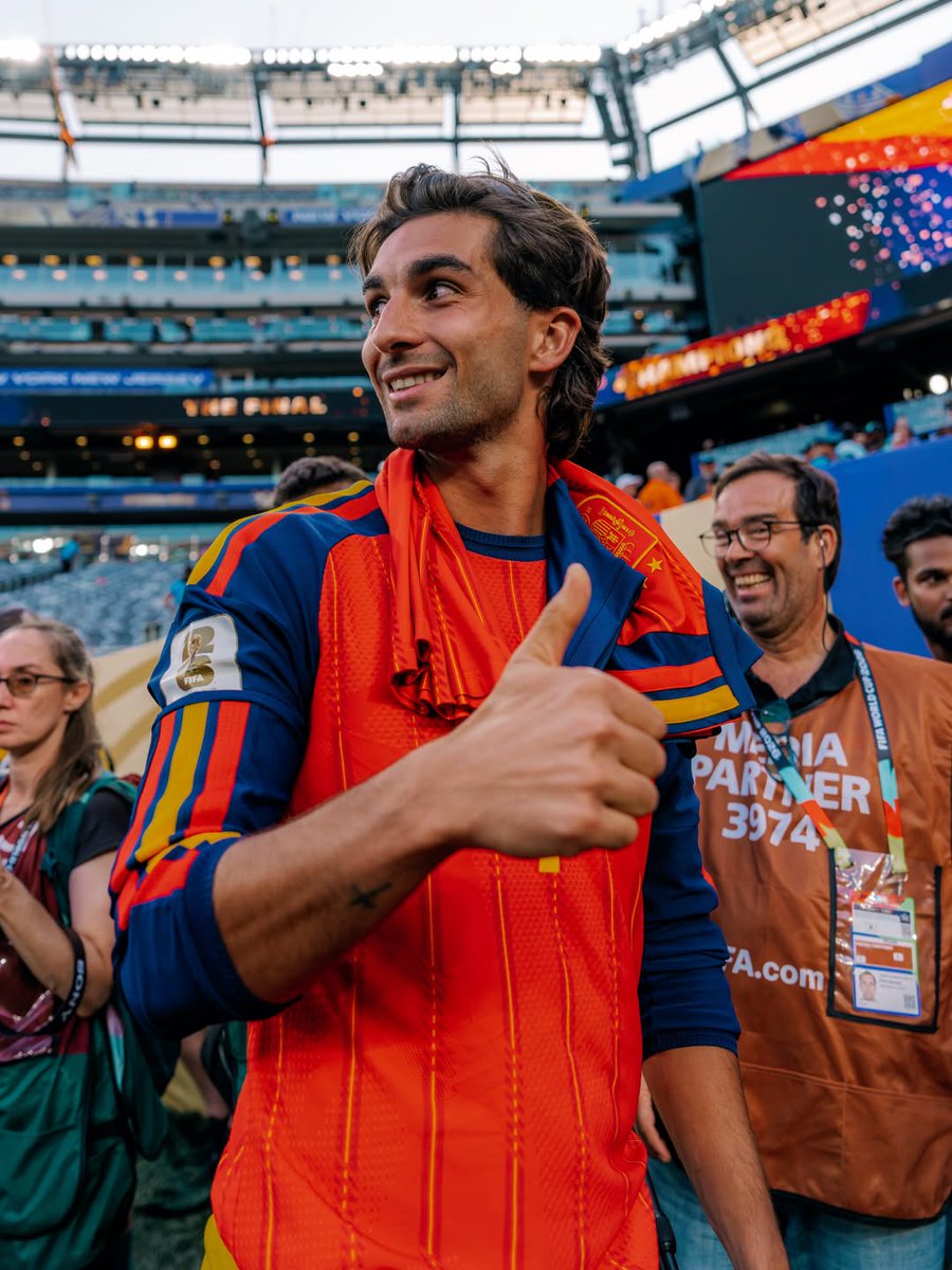 BarcaArchiveHQ's tweet photo. Ferran Torres
#FIFAWorldCup | #ARGESP https://t.co/gCPFE5b3kM