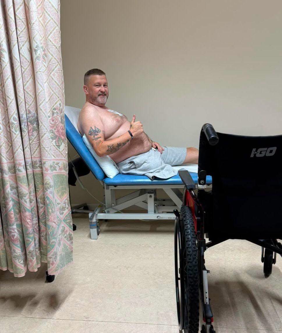 JMeeksJourney's tweet photo. Tonight’s update from Johnnie! Wishing him a speedy recovery and good luck for both clinic appointments tomorrow! 🦓🤍🖤 #livingwithNETs #NETcancerawareness https://t.co/uNaAzohYSu