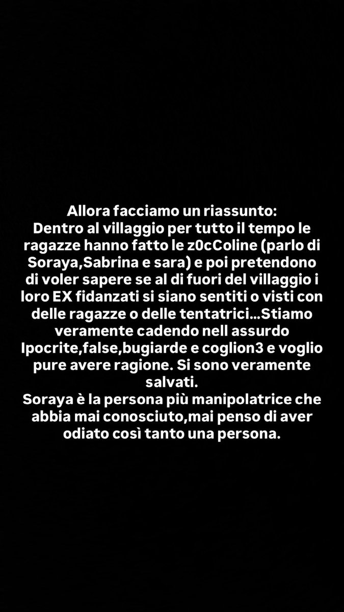 Angelaamati12's tweet photo. Come se non bastasse adesso si sta pure mettendo a piangere di nuovo sta c0gl1ona di Soraya,assurdo che pena. 
#temptationisland2026 #soraya #Sabrina #temptationisland https://t.co/tmsfCXp4uz