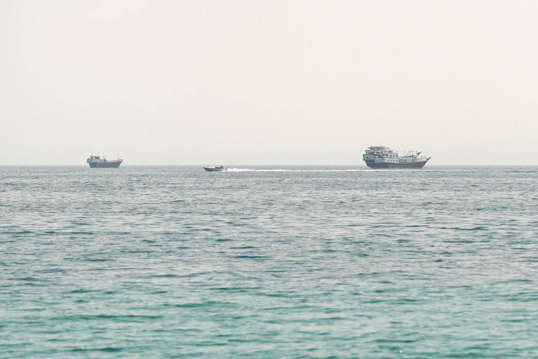 EnglishFars's tweet photo. Source: Strait of Hormuz Remains Closed
https://t.co/2ebBfbLBhS https://t.co/7sRzvZWmW0