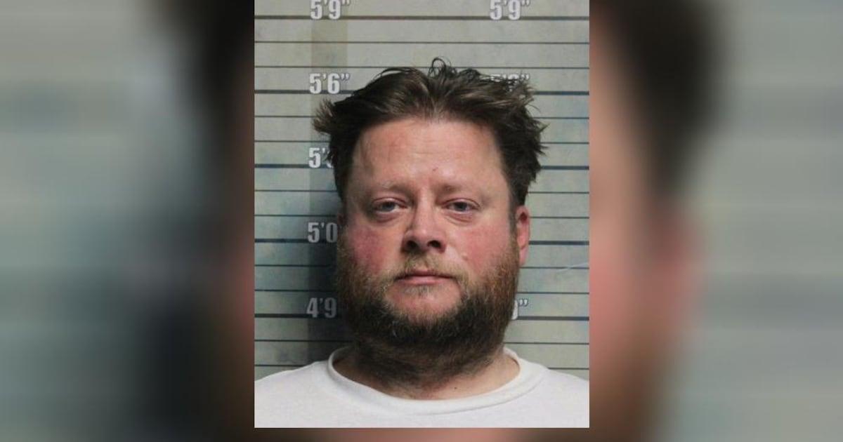 whiotv's tweet photo. Man admits to federal sex crimes involving Ohio teen https://t.co/Rwayp8Asn4 https://t.co/3uzHasj7I9